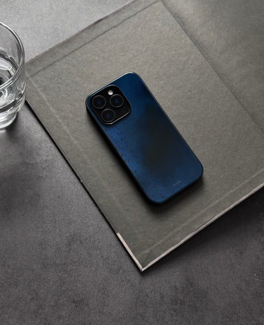 「Chinoiserie」Deep Blue Calligraphy Phone Case