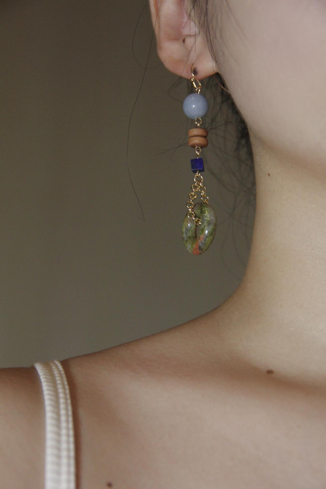 「Chinoiserie」Natural Jade Asymmetric Dangle Earrings