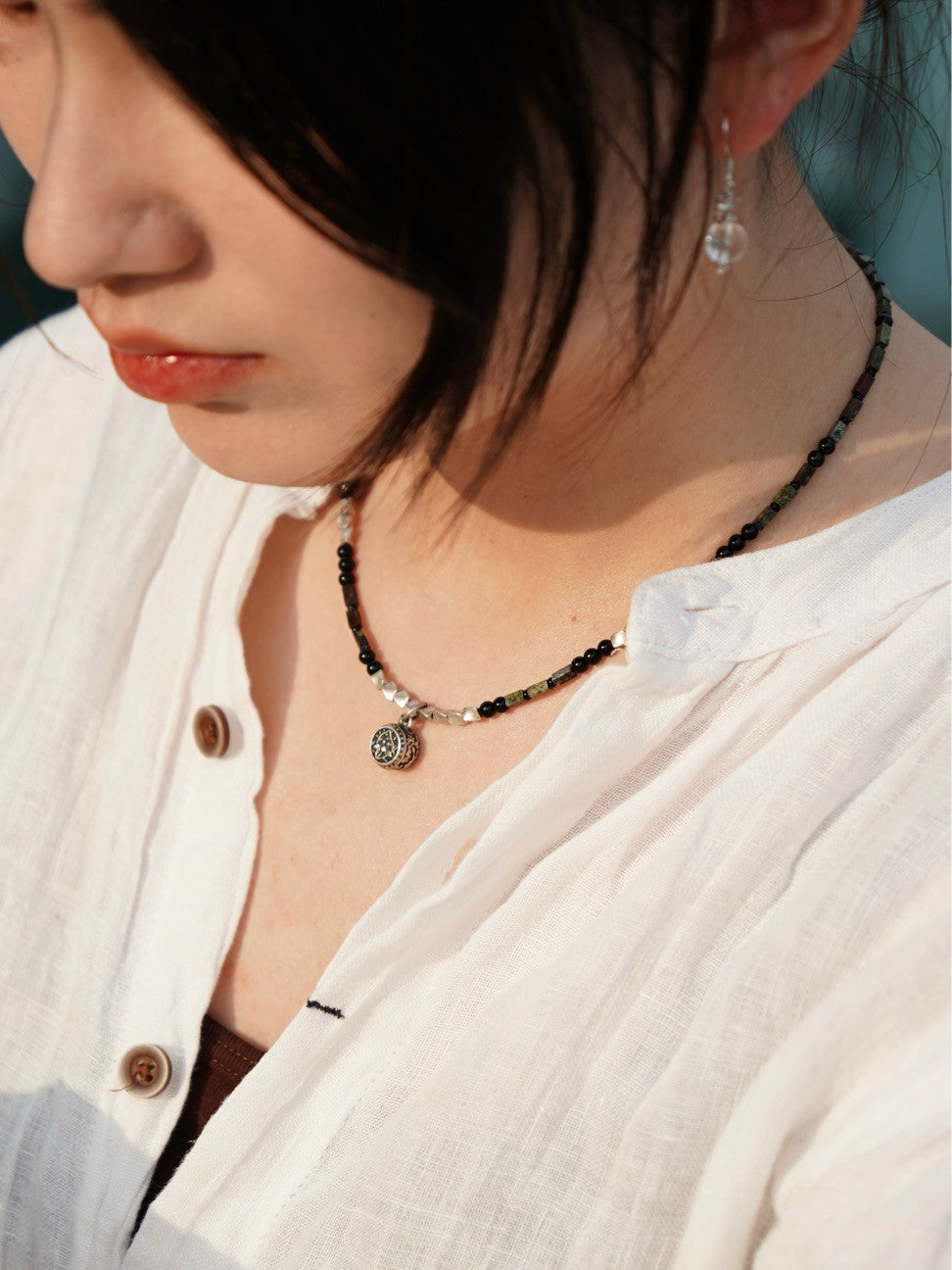 「Chinoiserie」Silver Flower Drum Pendant Beaded Necklace