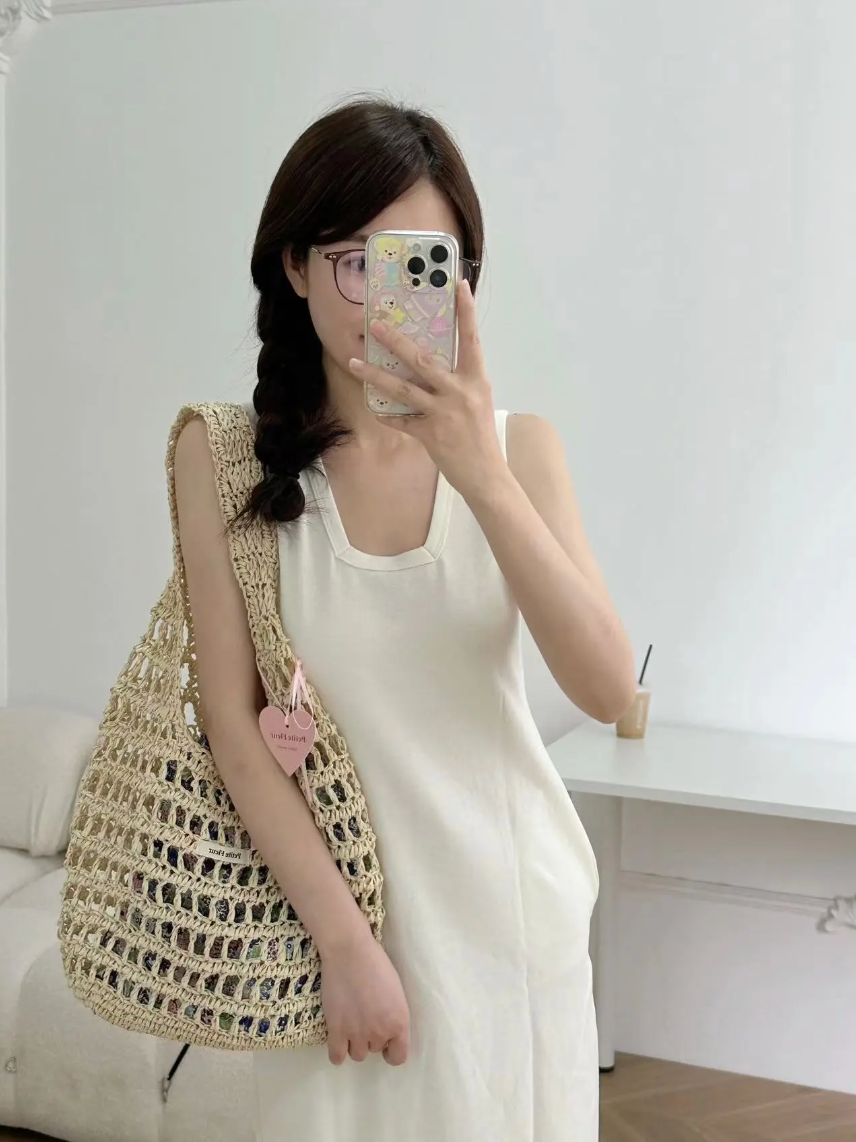 Floral Handwoven Straw Bag