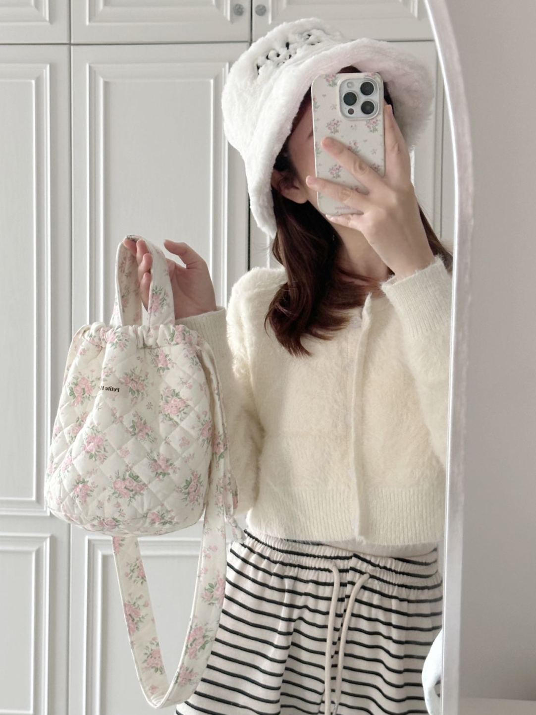 Floral Print Drawstring Cloud Backpack