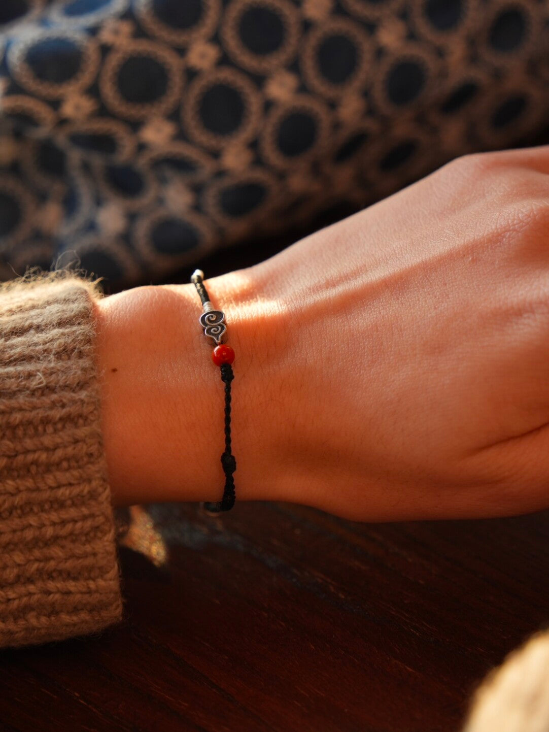 Silver Gourd South Red Agate Braided Bracelet