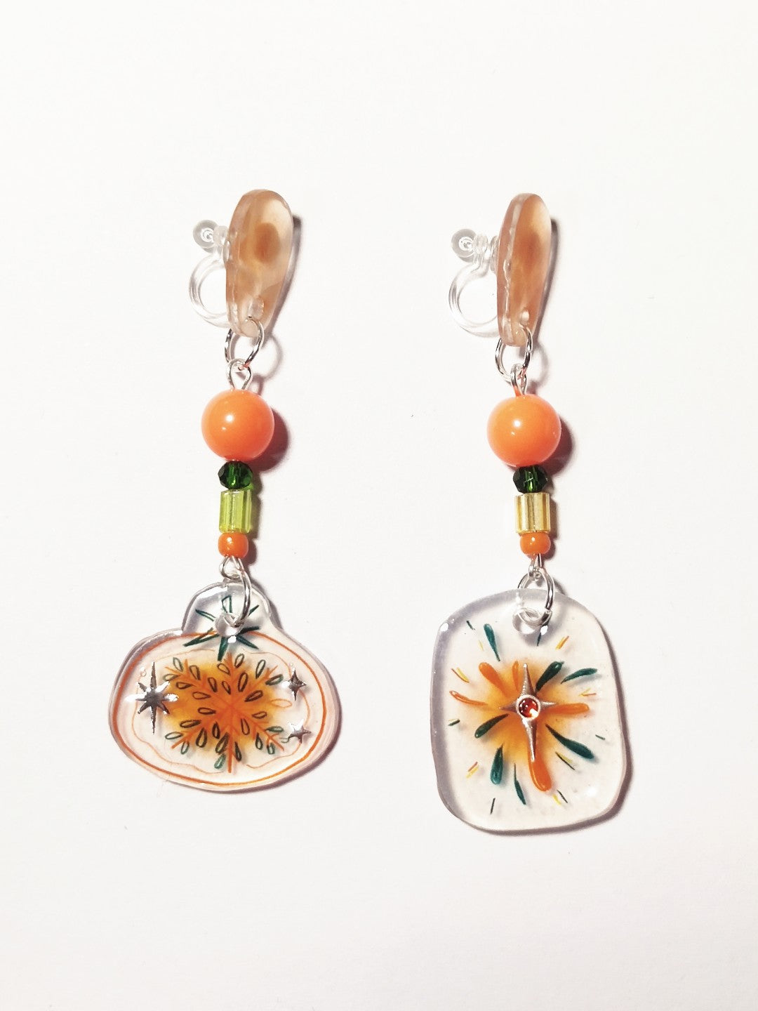 Tomato Fireworks Asymmetric Shrink Plastic Earring