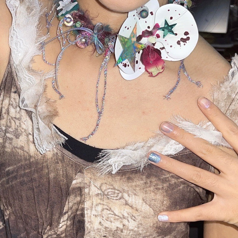 Y2k White Star Orchids Choker