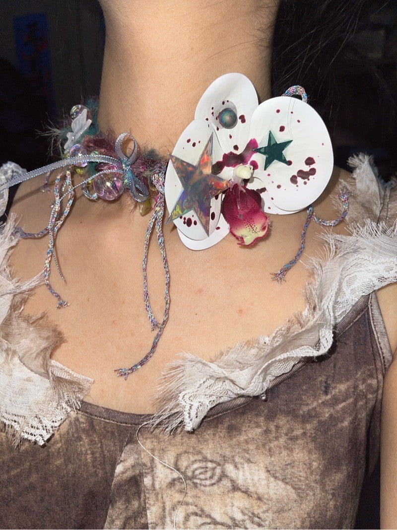 Y2k White Star Orchids Choker