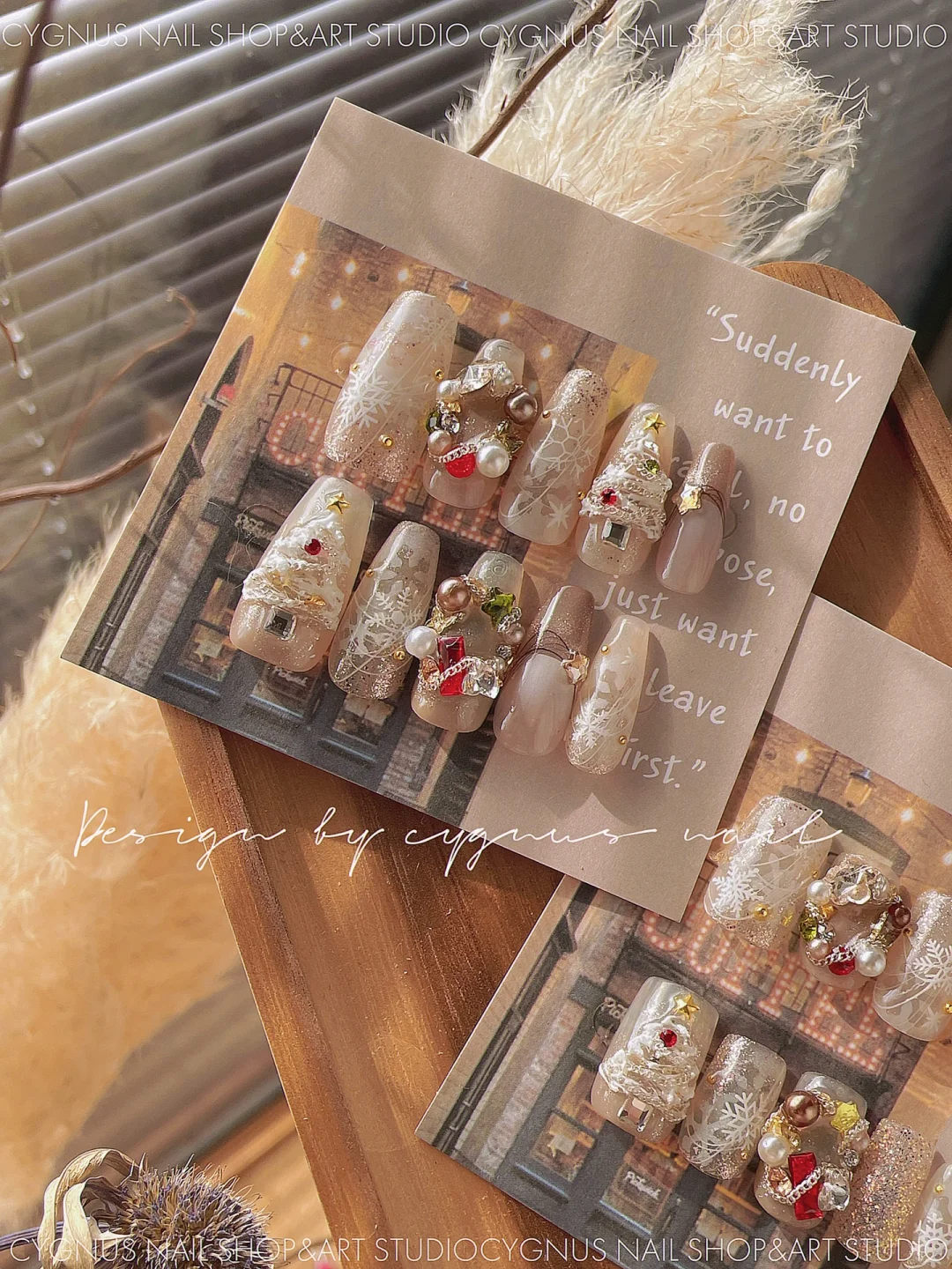 White Xmas Luxury Press On Nails Set