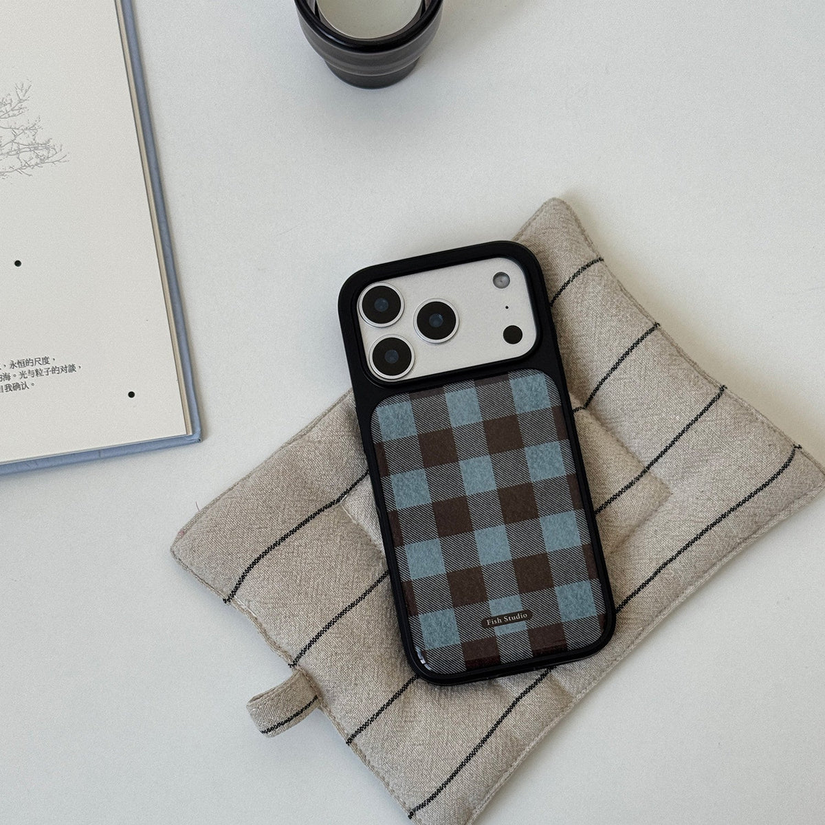 Plaid Resin Epoxy Phone Case-FI011R | Resin Epoxy Phone Case | Three Fleas
