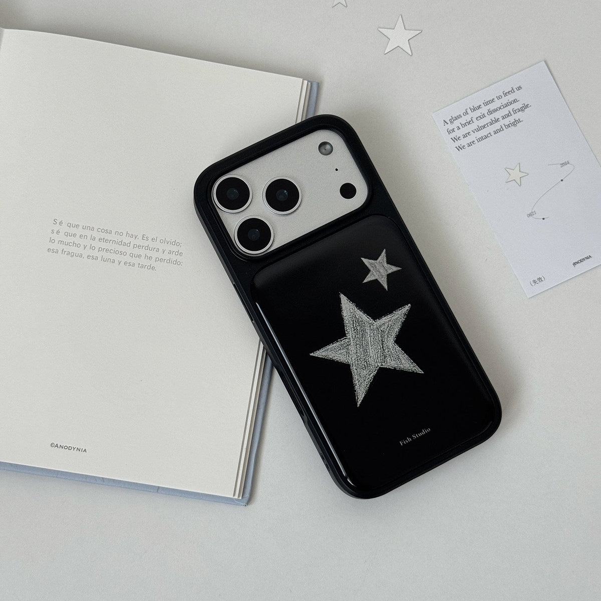 Epoxy Resin Star Phone Case-FI012R | Resin Epoxy Phone Case | Three Fleas