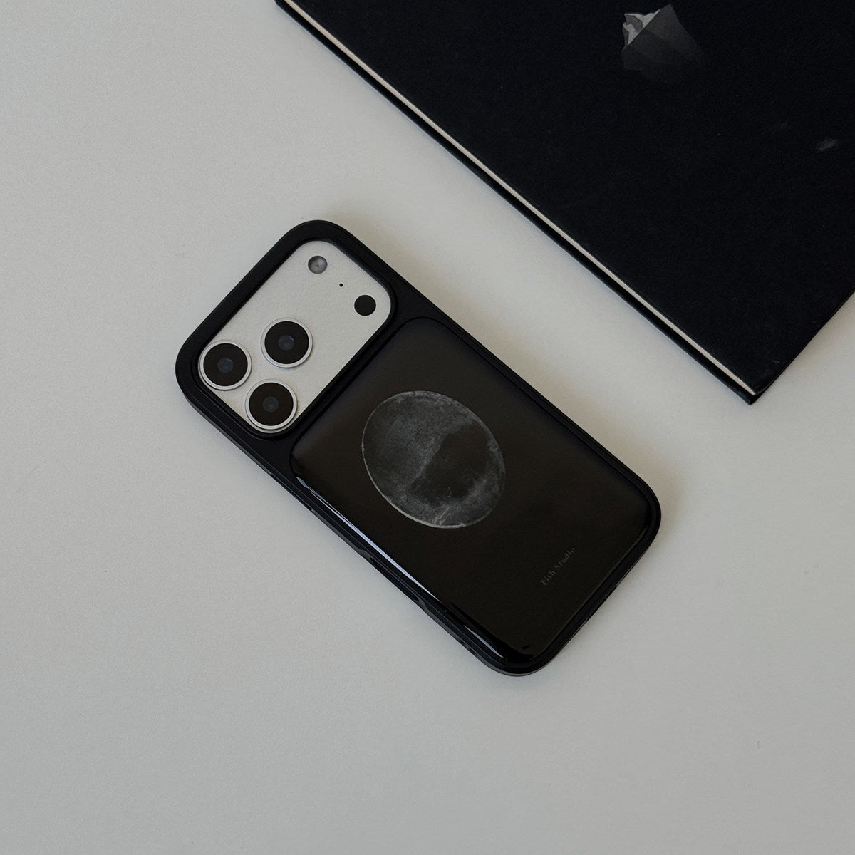 Dark Planet Resin Phone Case-FI020R | Resin Epoxy Phone Case | Three Fleas