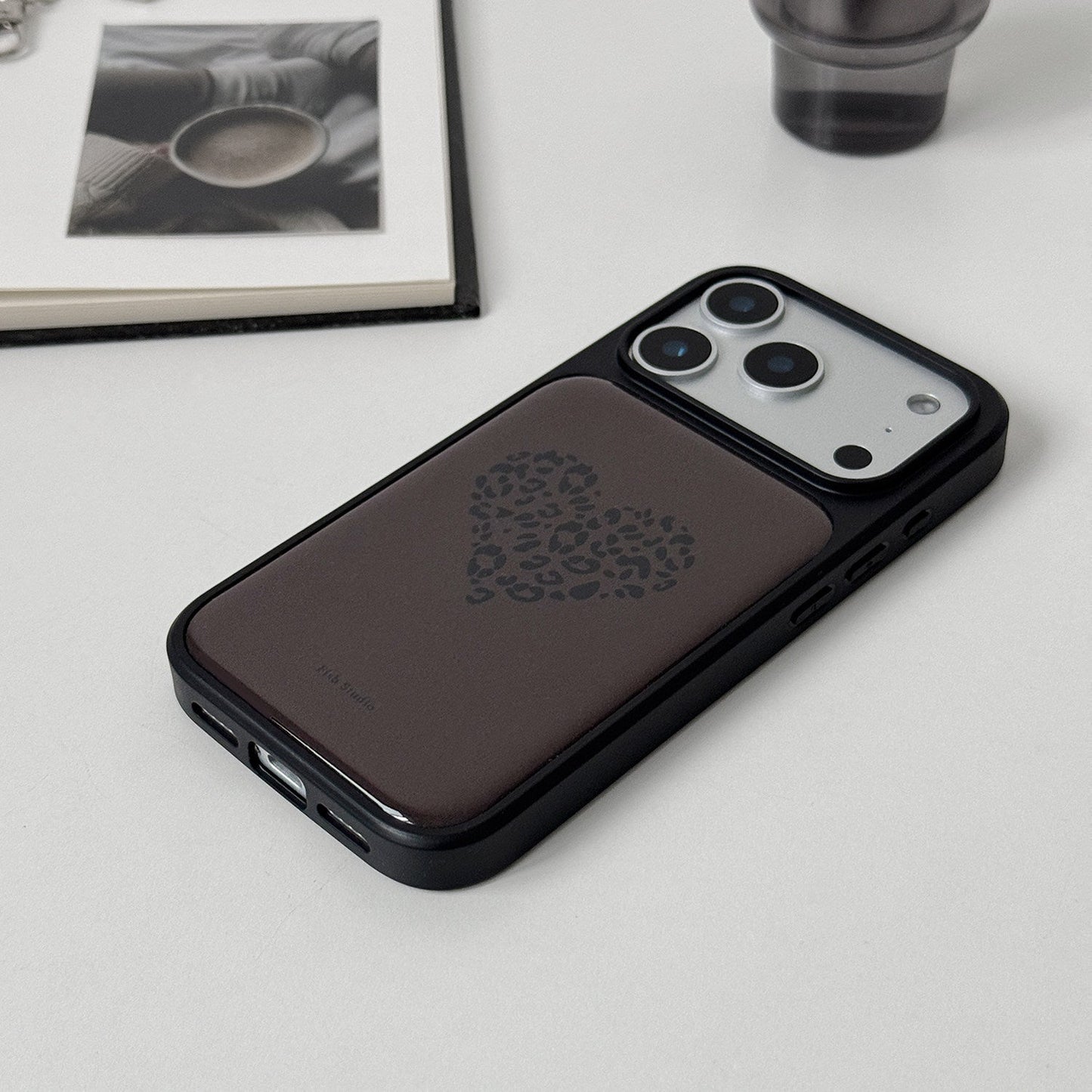 Leopard Heart Epoxy Resin Phone Case-FI014R