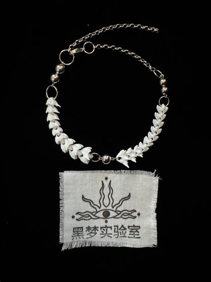 Collar of Vertebrae & Beads Choker,Lumivault.