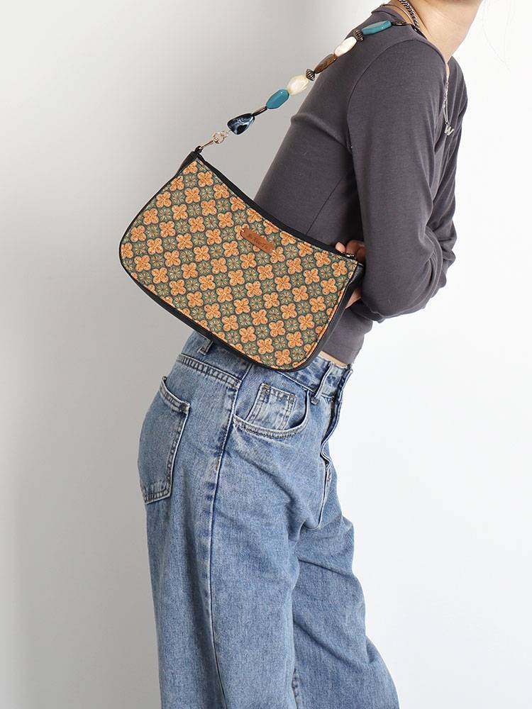 Vintage Chinoiserie Beaded Shoulder Bag | bag | Three Fleas