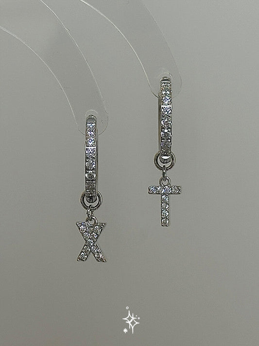 Letter Earrings,Lumivault.