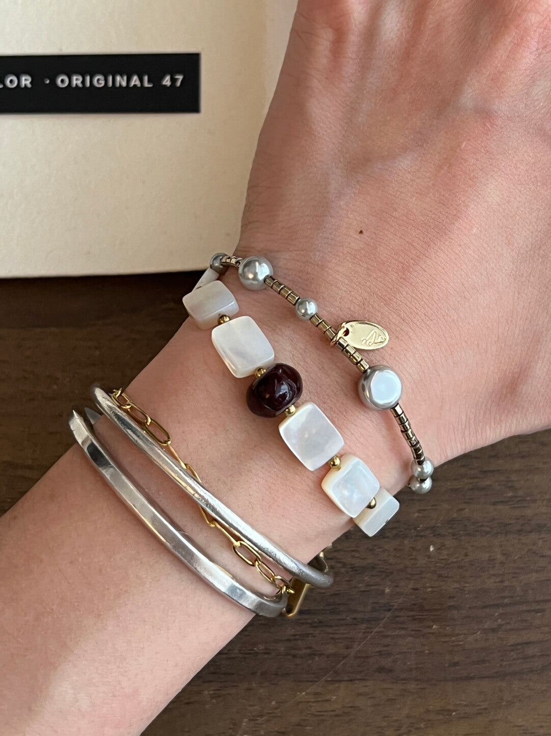 Natural White Shell Beaded Bracelet