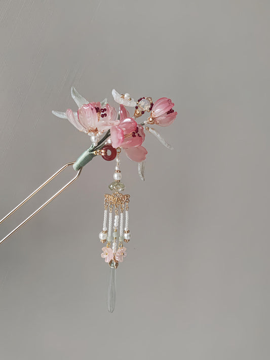 Chinoiserie Pink Begonia Floral Beaded Tassel Hairpin
