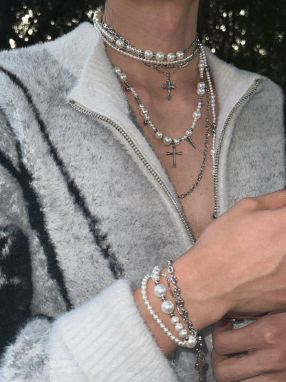 Disordered Pearl Beaded Layered Choker