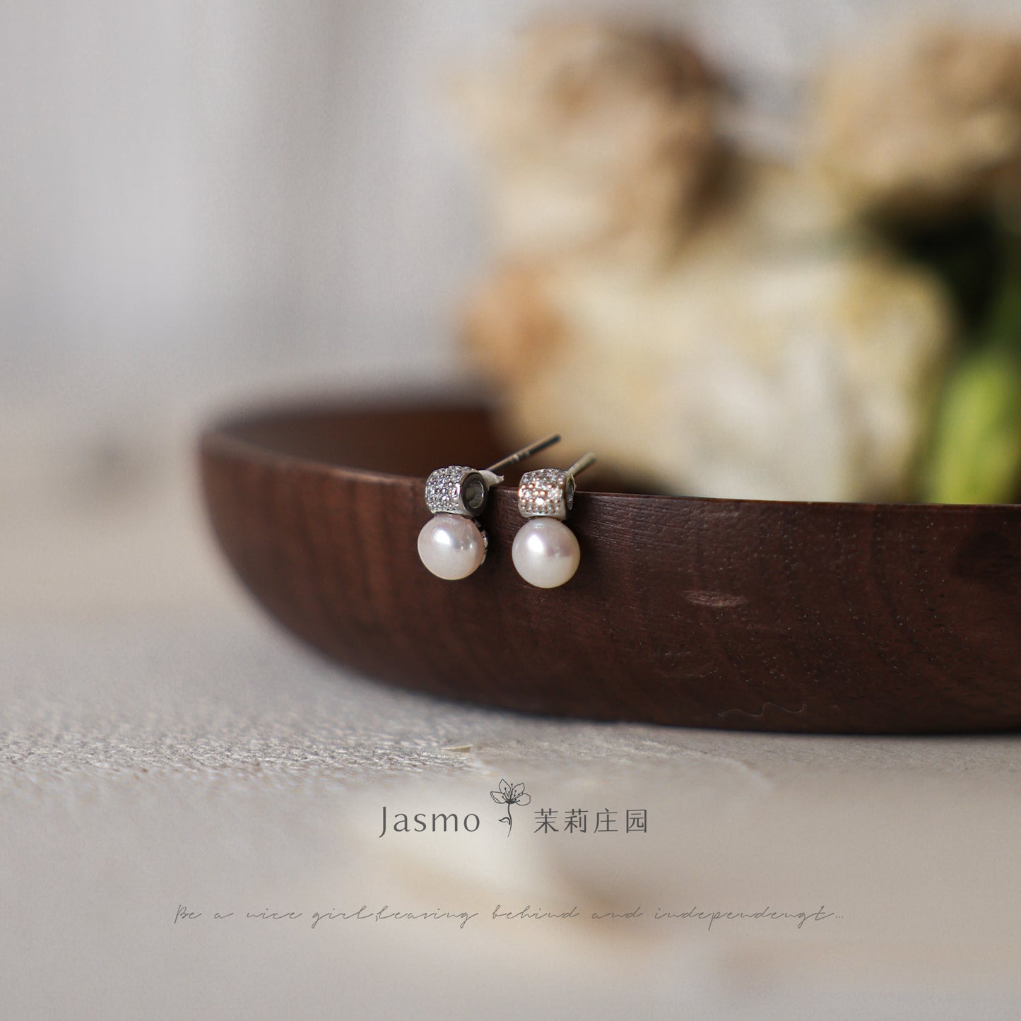 5.5-6mm White Freshwater Pearl Earrings