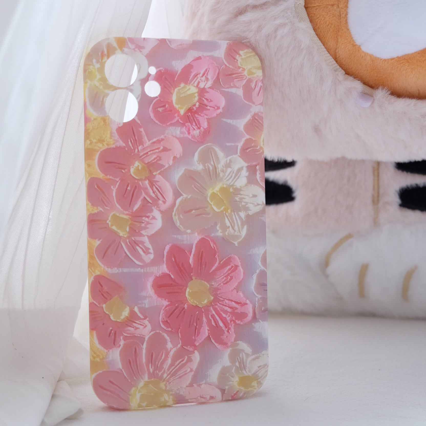Floral pattern aesthetic phone case | phone accessories | Three Fleas
