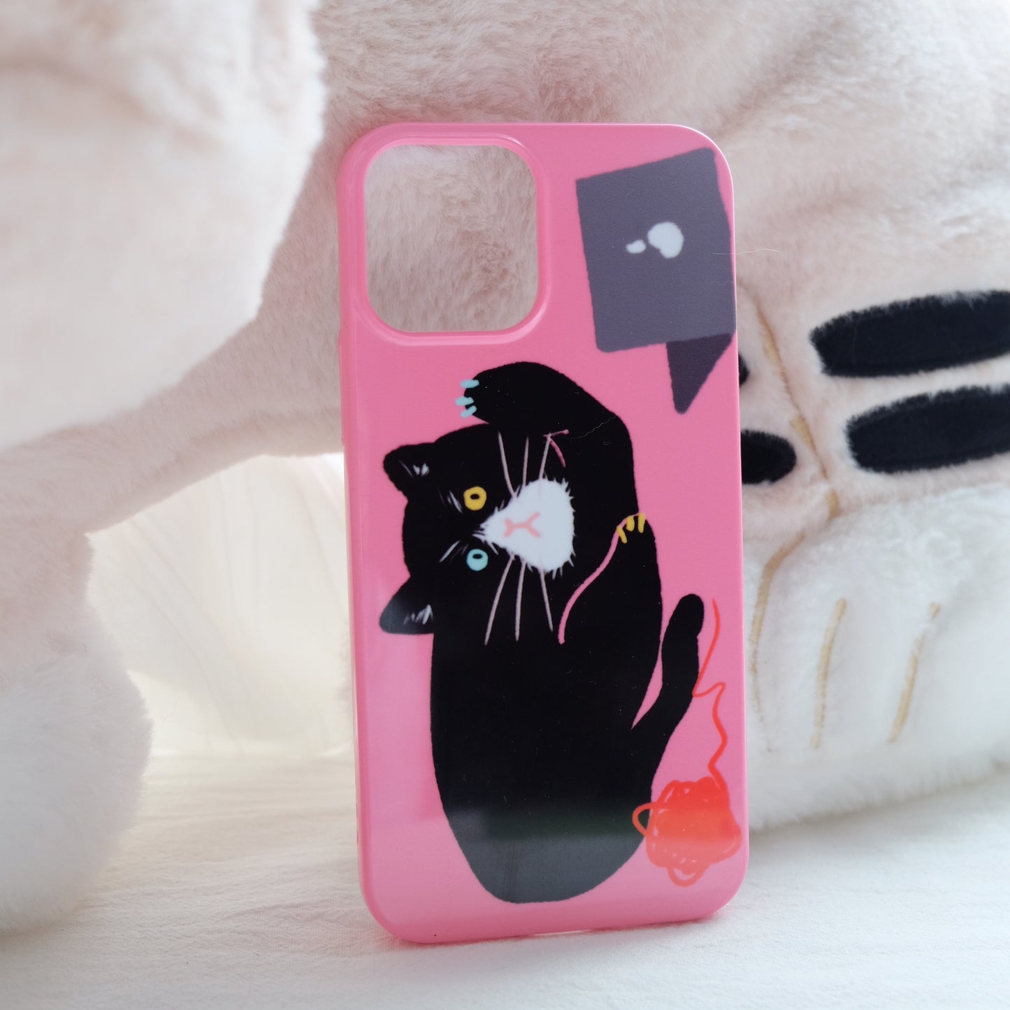 Black Pink kitten phone case