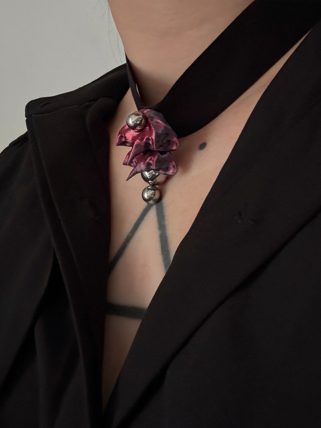 Bone Flower Choker,Lumivault.
