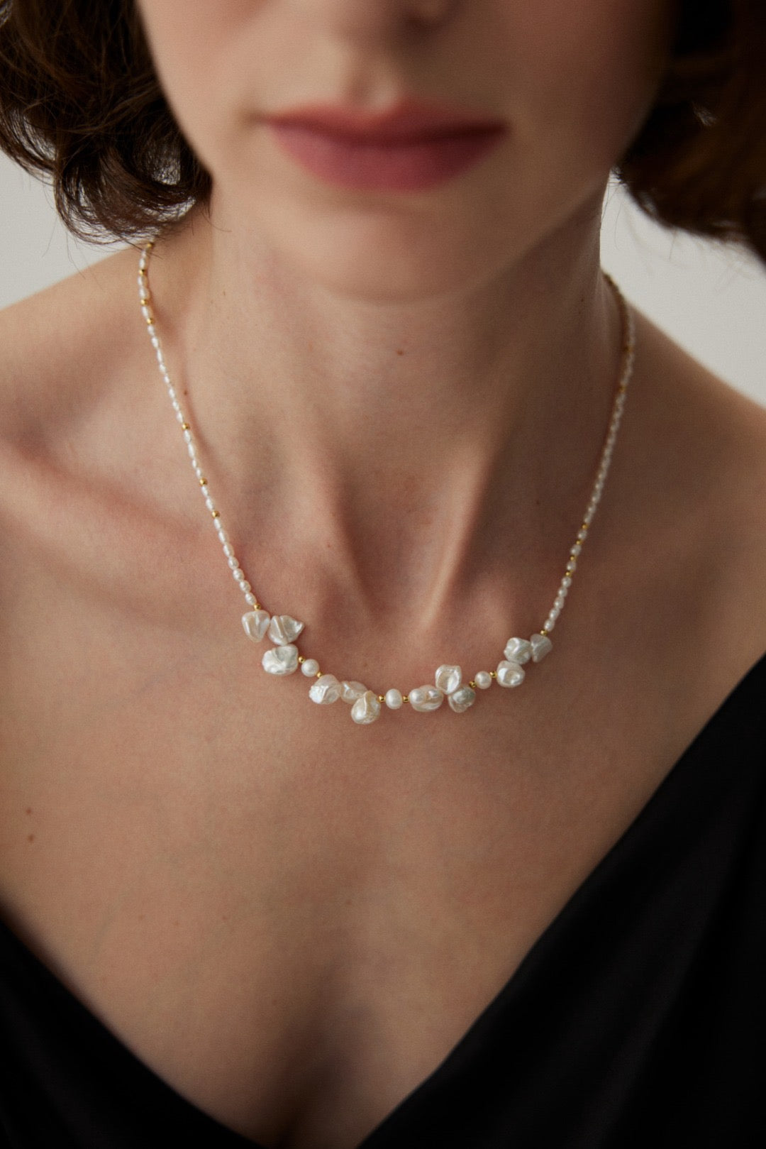 8.0-10.0mm Baroque Pearl Flower Beaded Necklace