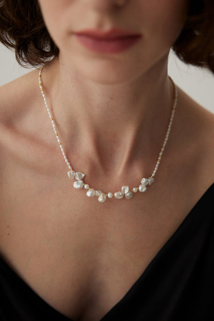 8.0-10.0mm Baroque Pearl Flower Beaded Necklace
