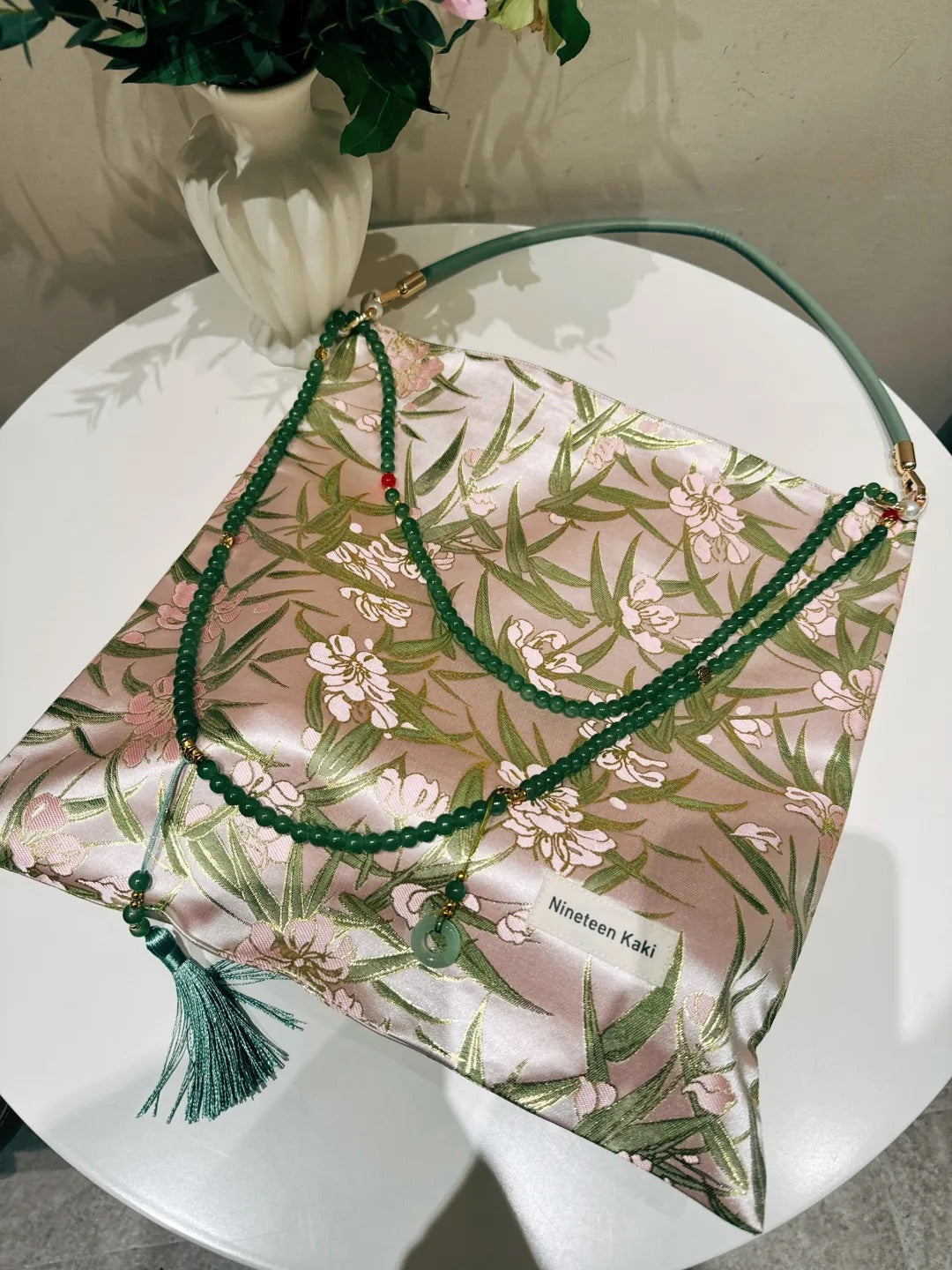 [Chinoiserie] Pink Peach Blossom Bamboo Leaf Beaded Tassel Silk Bag