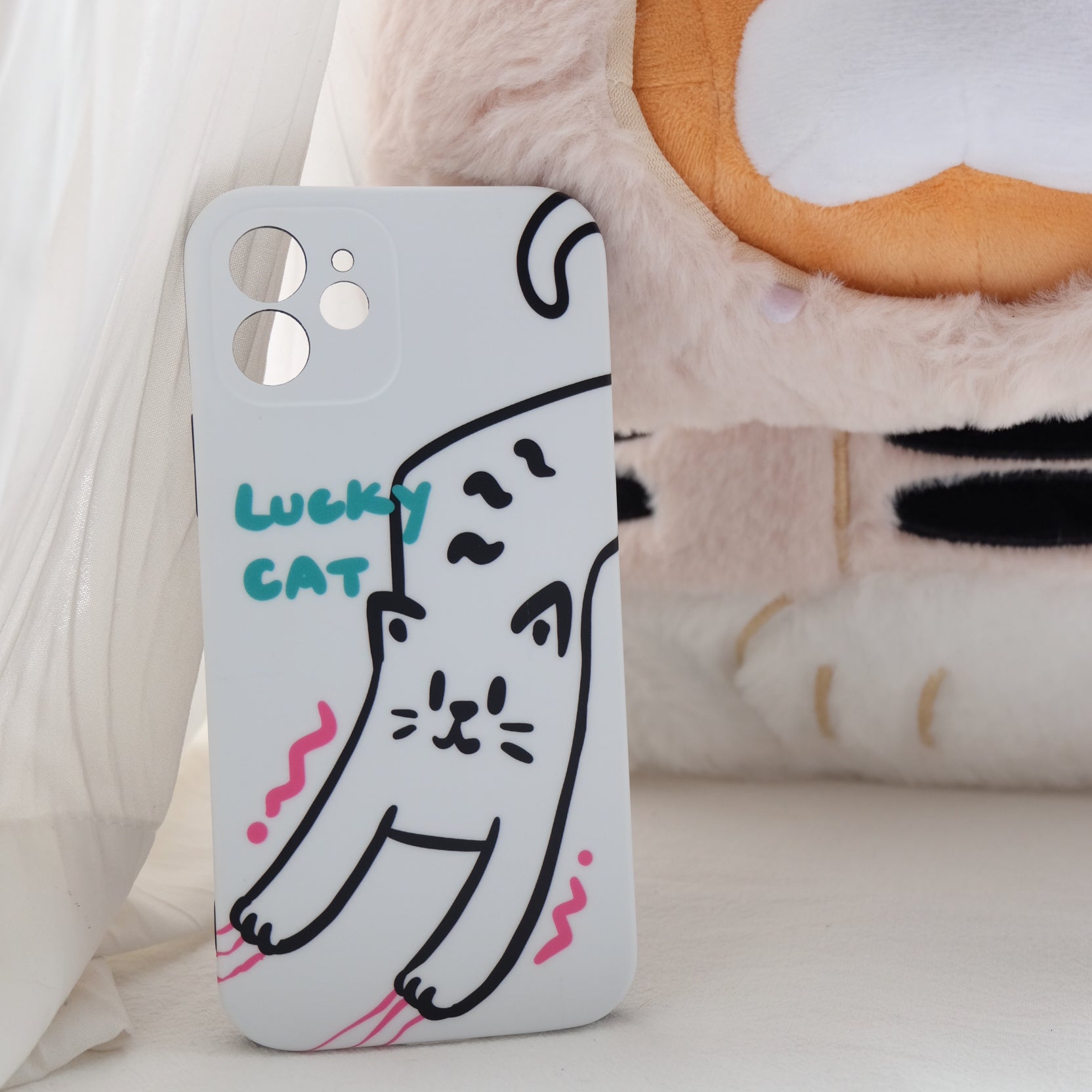 Lucky cat phone case | phone accessories | Three Fleas