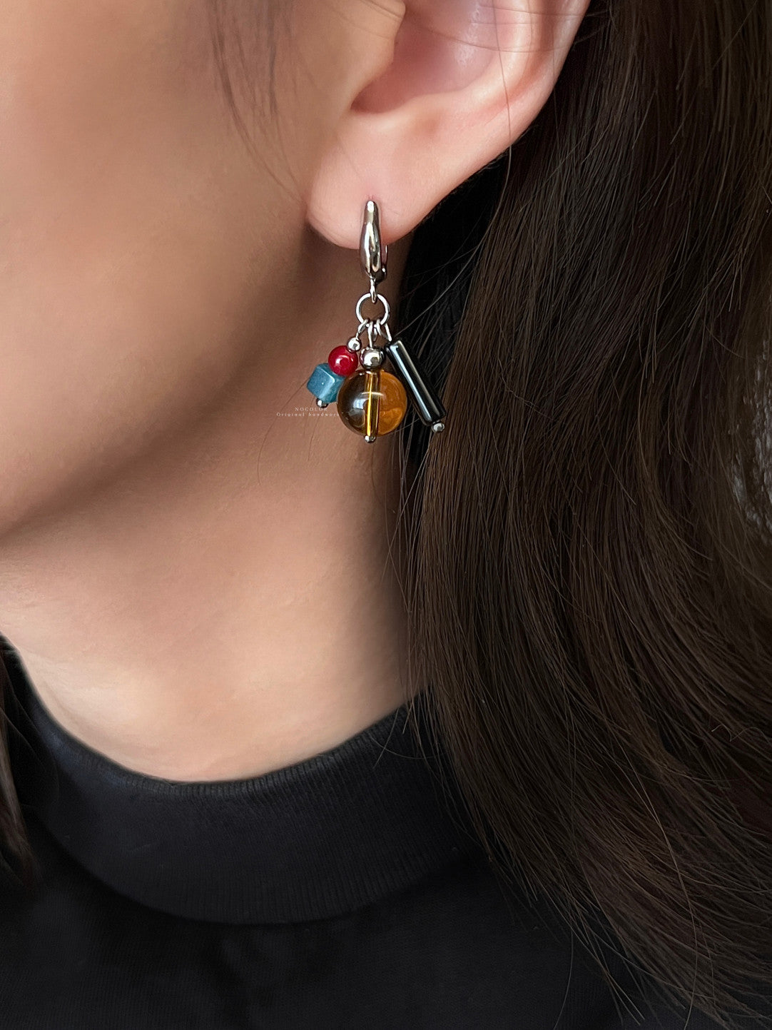 A Black Puppy Asymmetric Earrings