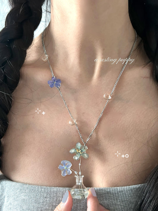 A Quiet Blue Blossom Resin Necklace | Necklace | Three Fleas