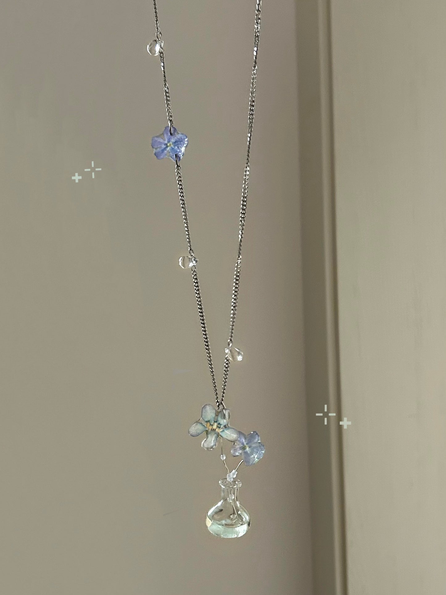 A Quiet Blue Blossom Resin Necklace | Necklace | Three Fleas