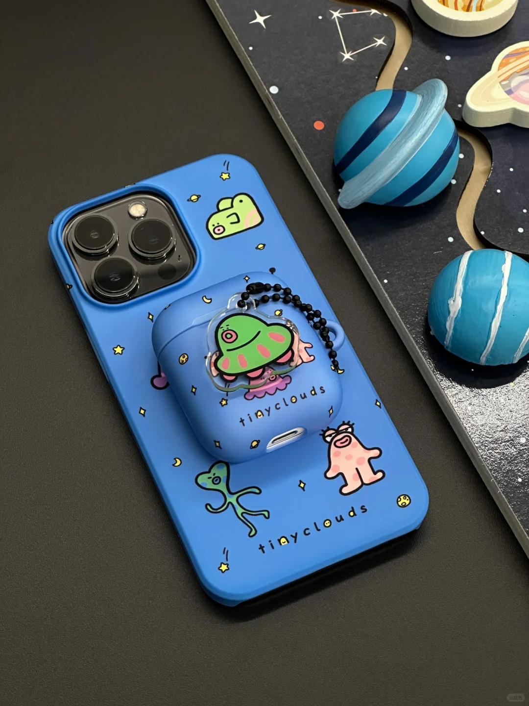 Alien Printed Funny Phone Case