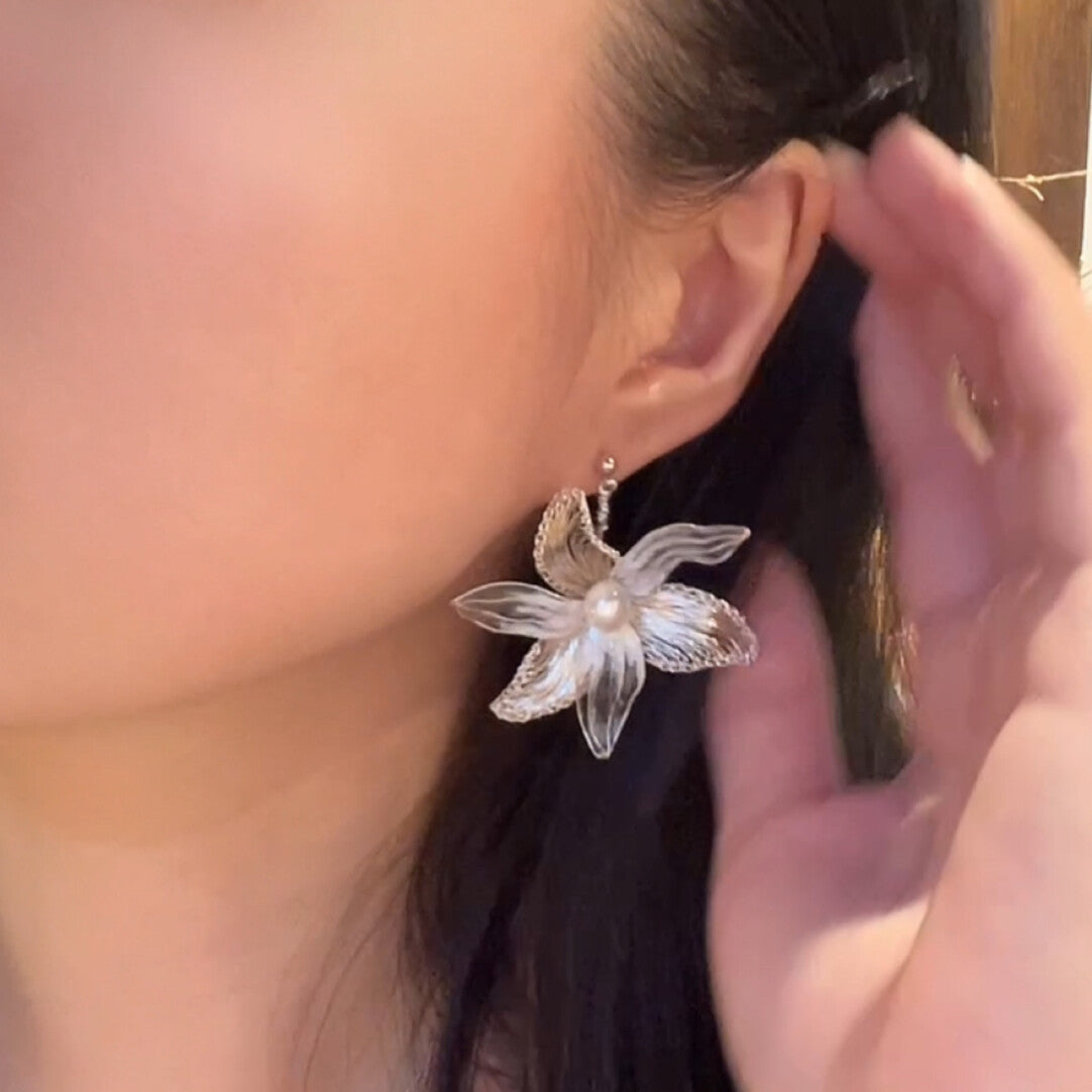Artistic Metal Woven Flower Earrings