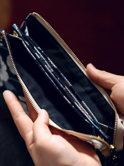 [Chinoiserie] Auspicious Qilin Pattern Silk Clutch Bag