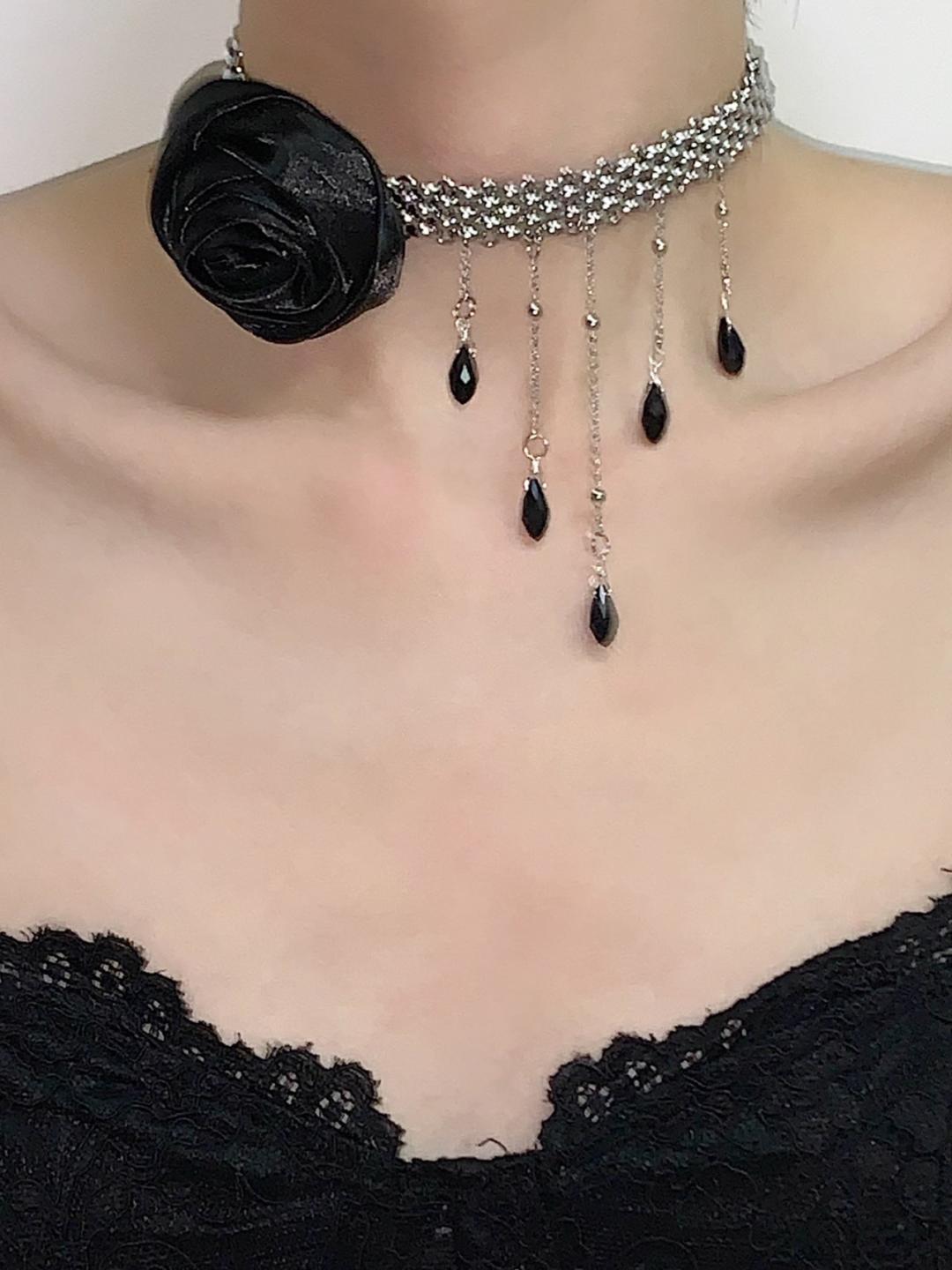 Black Flower Tassel Choker
