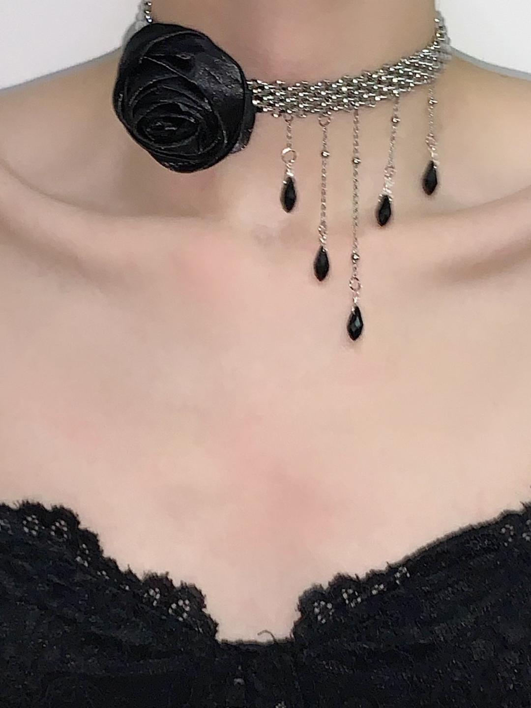 Black Flower Tassel Choker