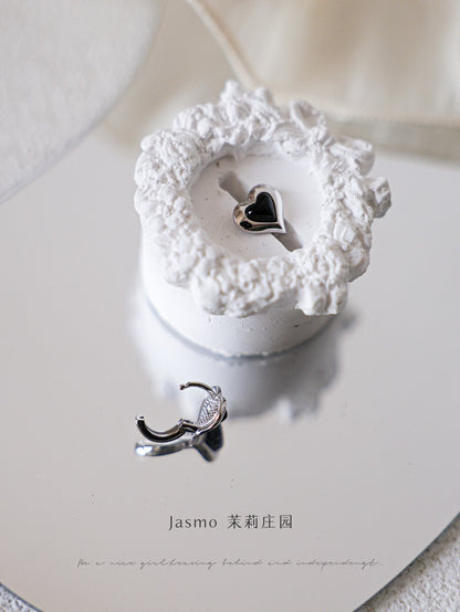 Black Onyx Heart Earrings