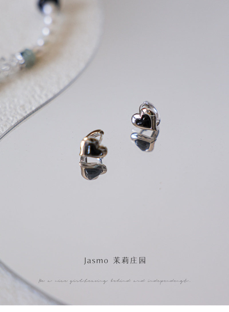 Black Onyx Heart Earrings