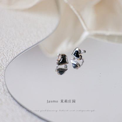Black Onyx Heart Earrings