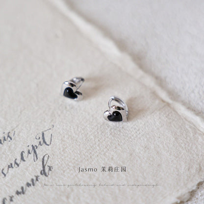 Black Onyx Heart Earrings
