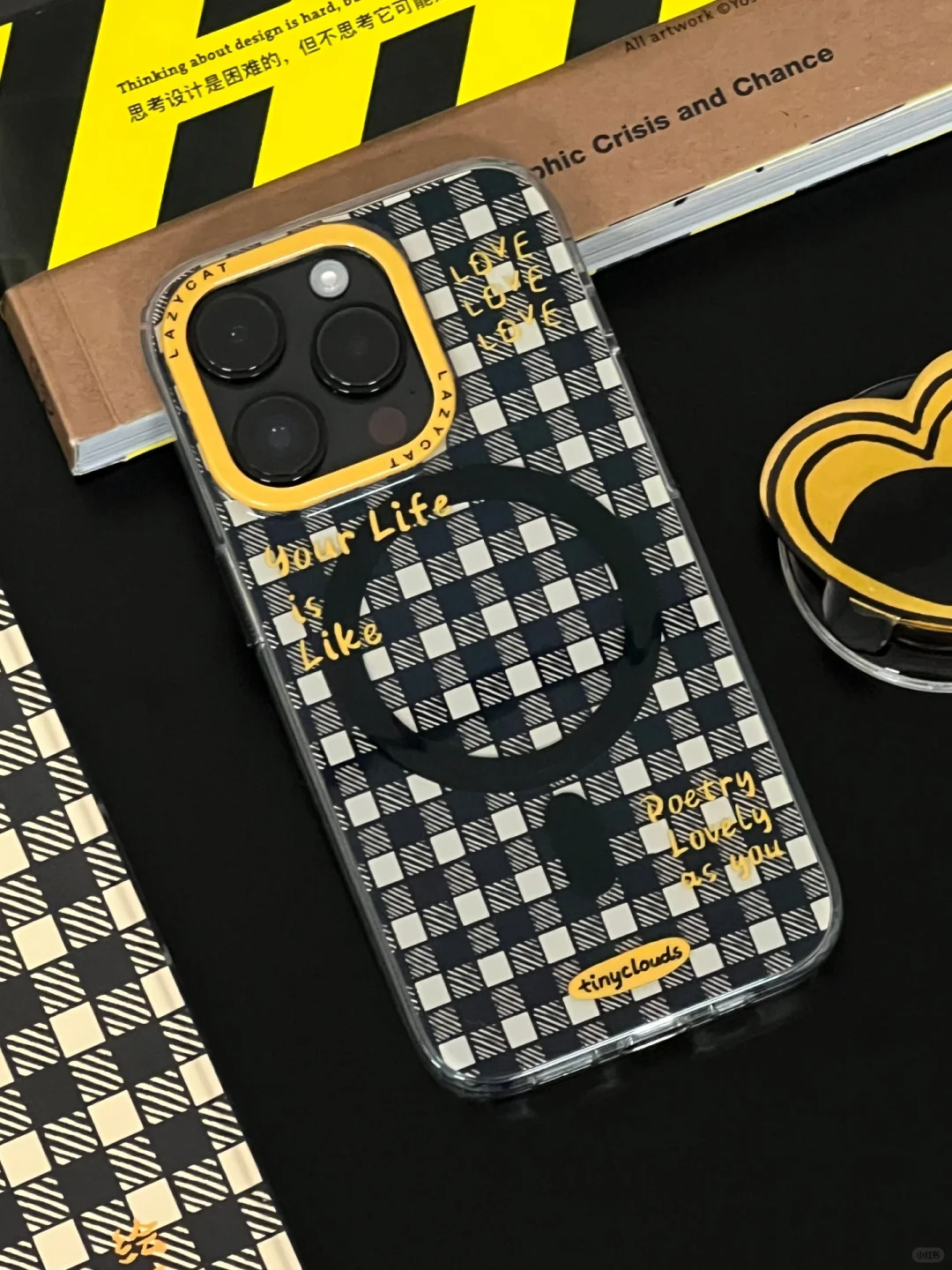 Black White Plaid Phone Case with MagSafe | iPhone Accessories Black White Plaid Phone Case with MagSafe | iPhone Accessories