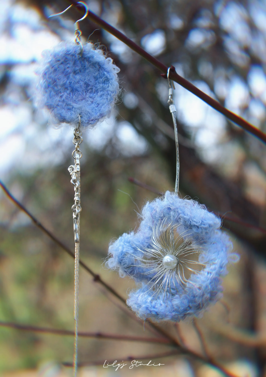 Blue Flower Copper Wire Weaving Butterfly Earrings
