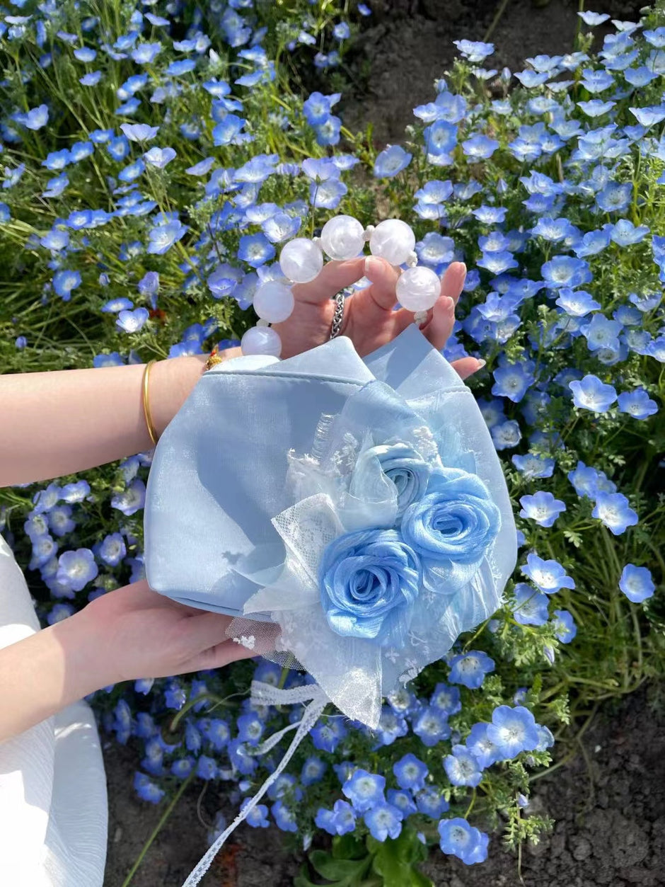 Fleur Indigine Mais Crossbody Bag