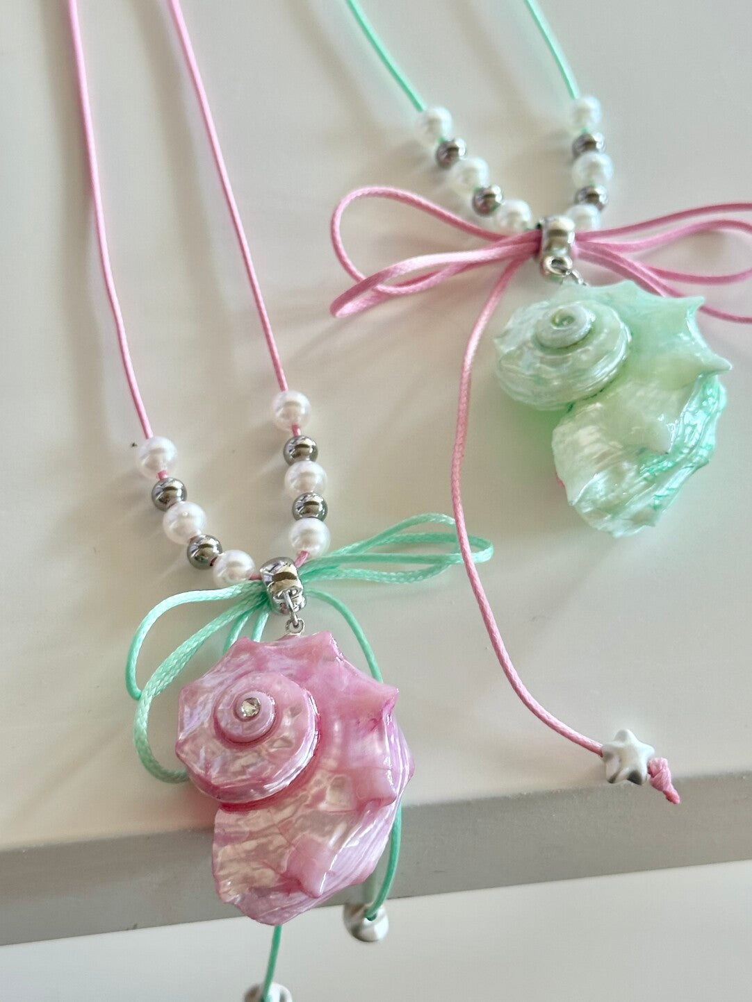 Bow-Tied Pink Mint Conch Necklace