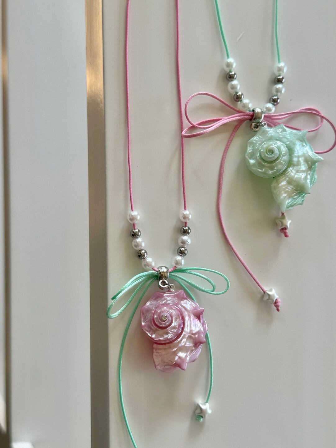Bow-Tied Pink Mint Conch Necklace