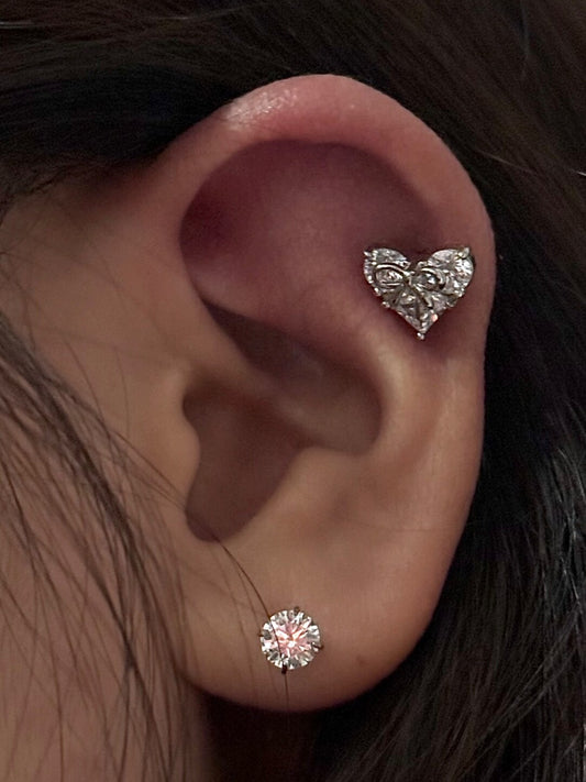Bow Heart Threaded Screw Flat Black Earring | Earring | Three Fleas