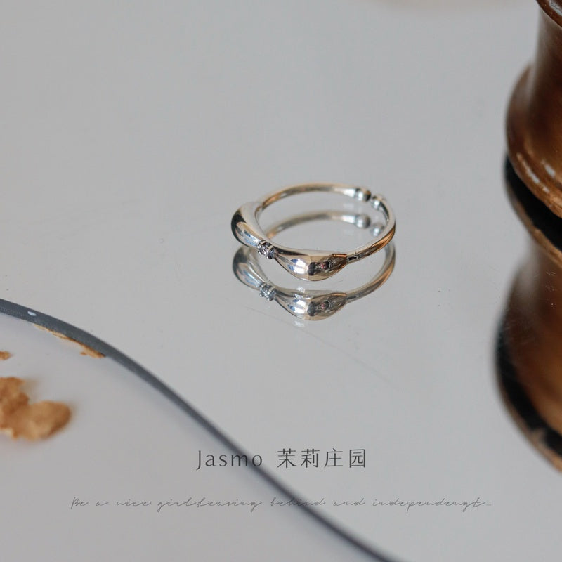 Bow Open-end Silver Ring