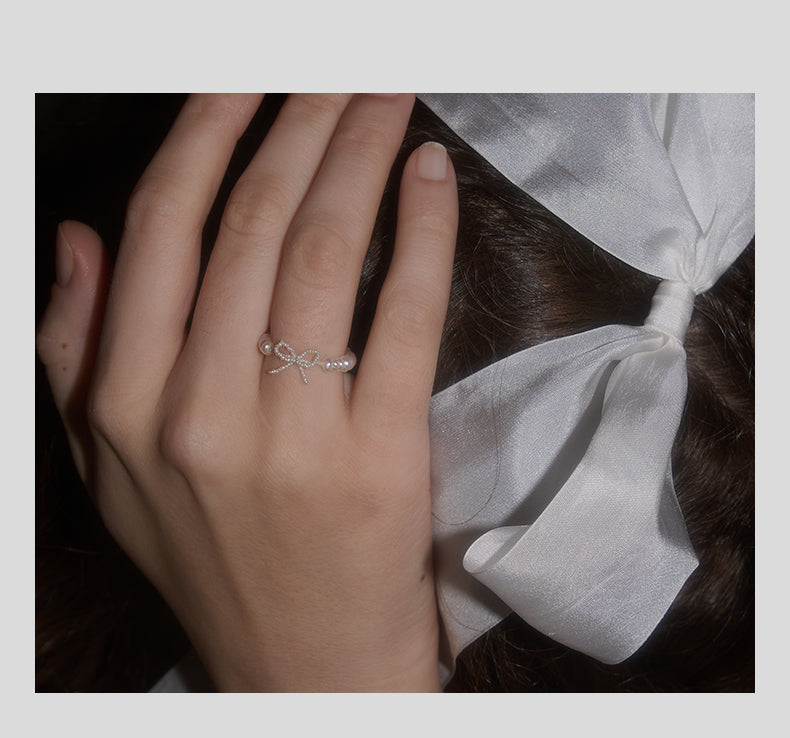 Bow Pearl Ring