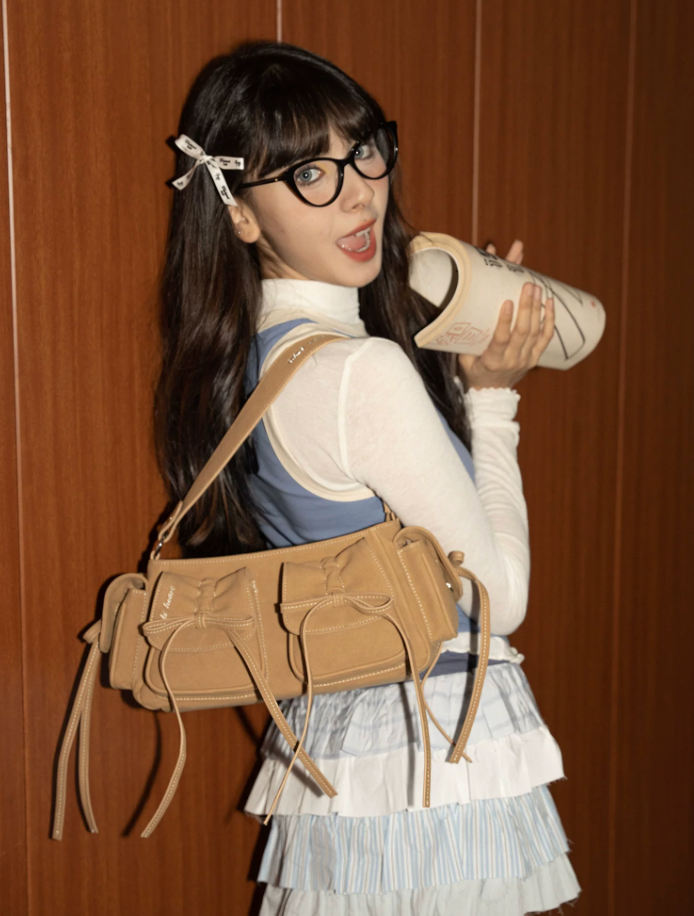 Bow Pockets Shoulder Bag | Bag | Three Fleas