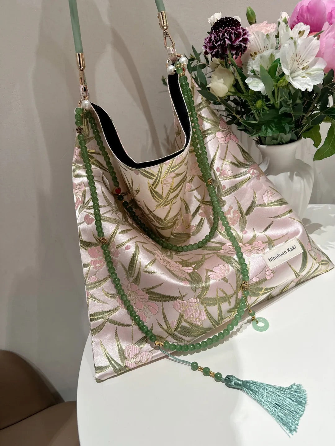 [Chinoiserie] Pink Peach Blossom Bamboo Leaf Beaded Tassel Silk Bag
